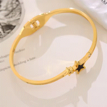 Women Star Bracelet